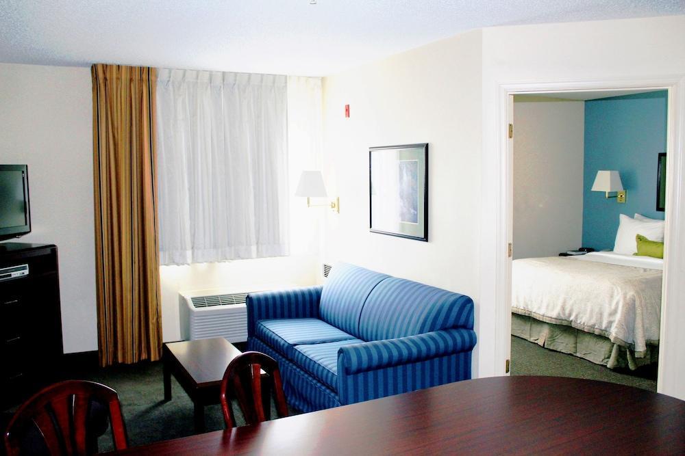 Candlewood Suites Glen Allen-Short Pump Ngoại thất bức ảnh