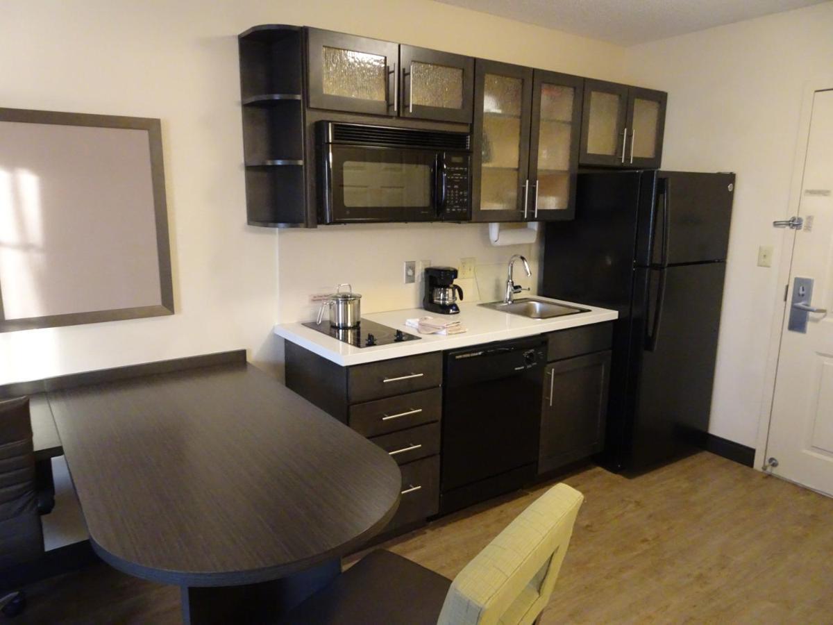 Candlewood Suites Glen Allen-Short Pump Ngoại thất bức ảnh