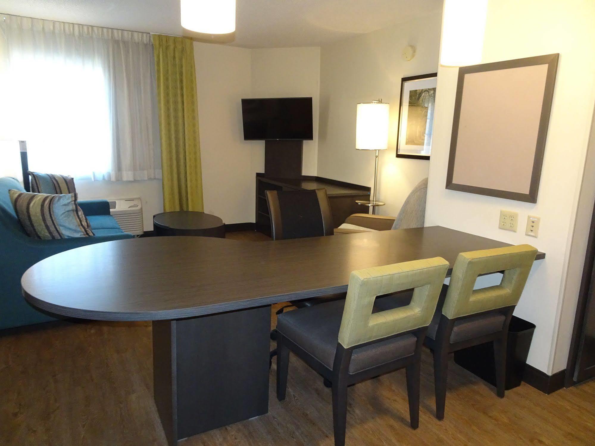 Candlewood Suites Glen Allen-Short Pump Ngoại thất bức ảnh